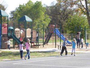 der Schulhof der Orchard Elementary School